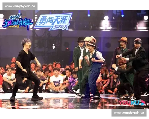 武林风巅峰对决激战再起群英汇聚拳台燃动全场荣耀之夜震撼来袭战